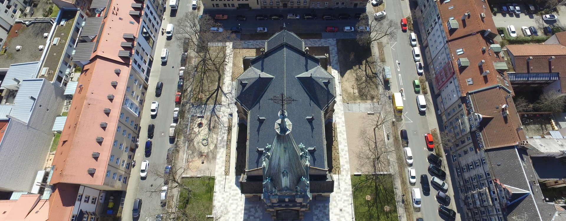 Luftaufnahme der Südstadt mit der Kirche St. Paul