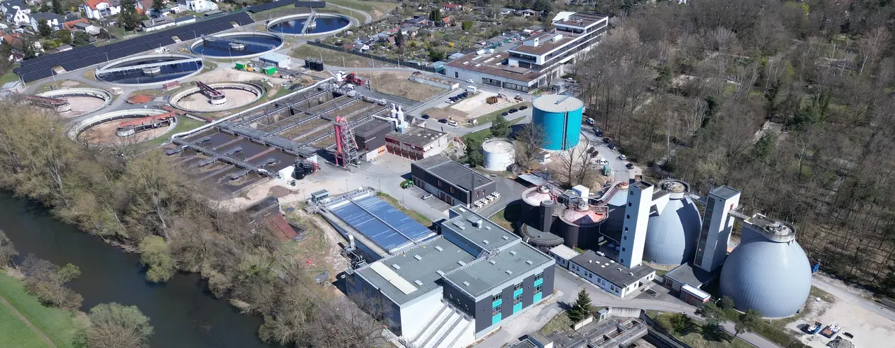 Luftbild der Kläranlage an der Erlanger Straße