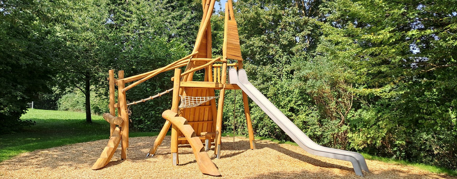 Neues Kombinationsspielgerät 