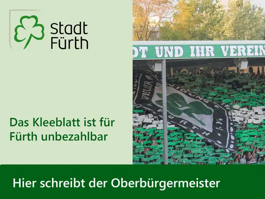 Fanblock mit großer Fahne. Klick öffnet Bild in größerer Ansicht