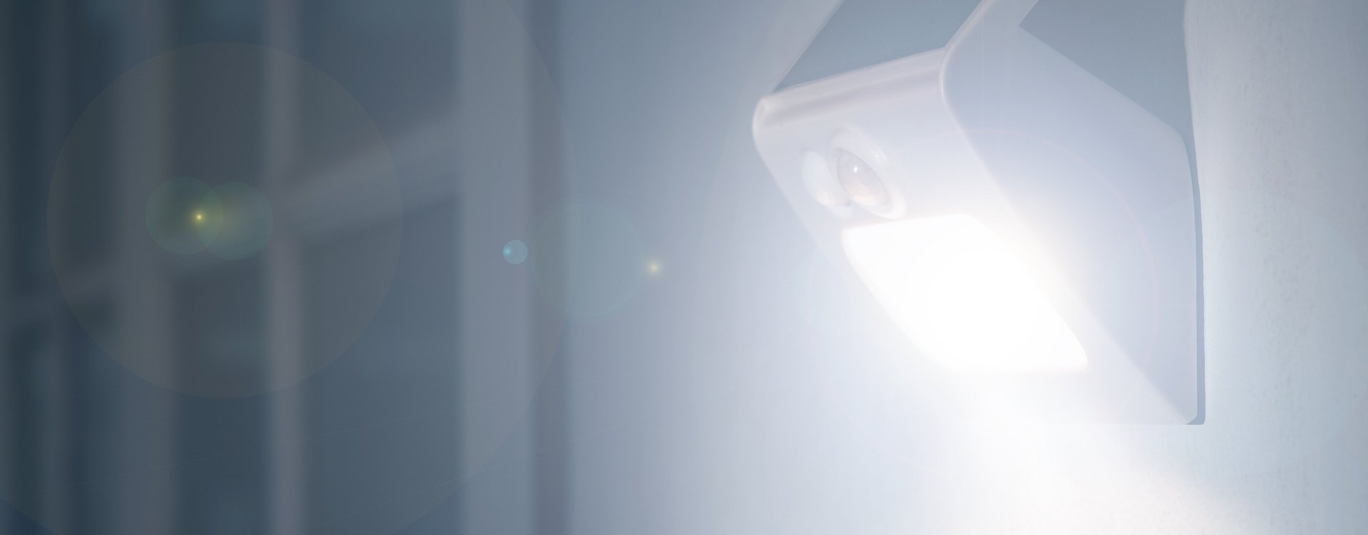Lichtverschmutzung Eine LED-Lampe ist zu hell eingestellt und blendet
